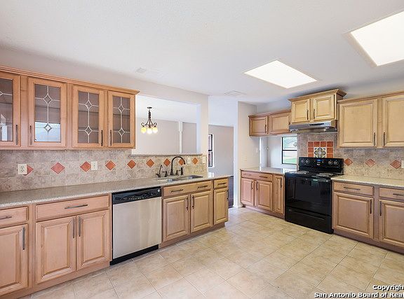 2nd image of 7310 Arbeth Pl