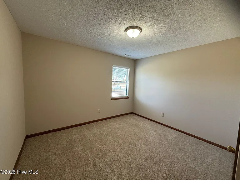102 Pete Jones Dr #B — Photo 8