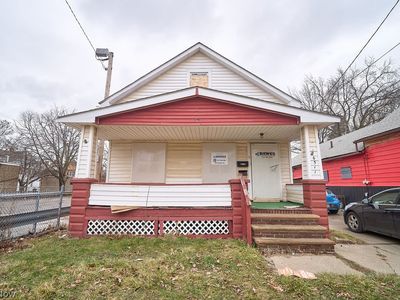 6511 Fullerton Ave, Cleveland, OH, 44105