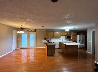 3551 County House Rd, Tompkinsville, KY 42167