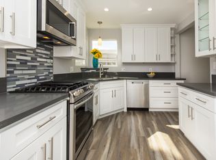 1458 N Pass Ave, Burbank, CA 91505