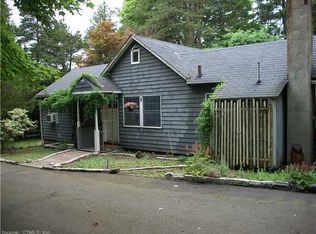 2305 Foxon Rd, North Branford, CT 06471