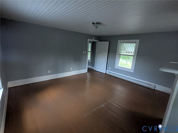 3rd image of 333 Gwynnsville Rd
