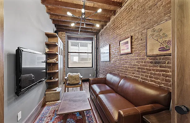 Rented by Harmonycity Corp. | media 24