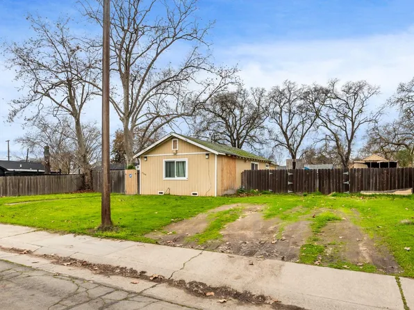 3109 Clay St, Sacramento, CA 95815