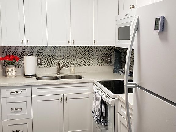 2nd image of 3120 Lake Osborne Dr APT 205