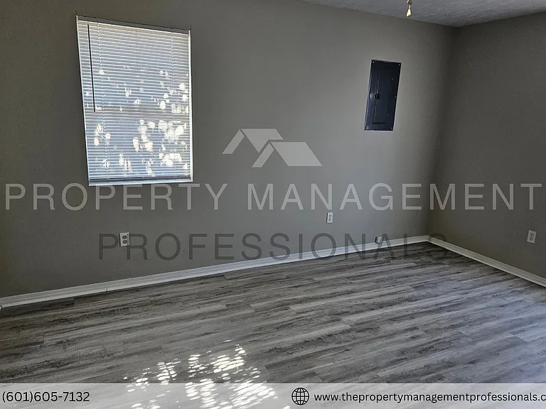 2814 Smith Robinson St — Photo 15