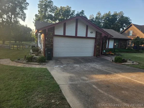 6910 S 32nd West Ave, Tulsa, OK 74132