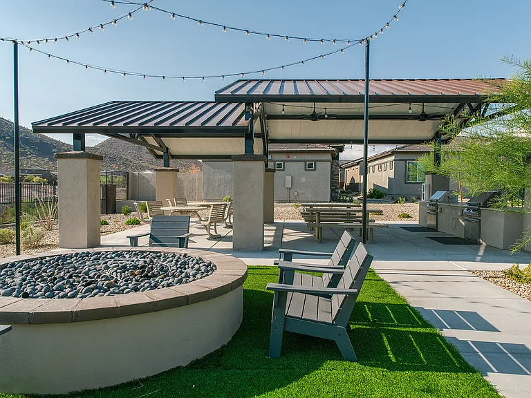 Avilla Western Garden — Photo 9