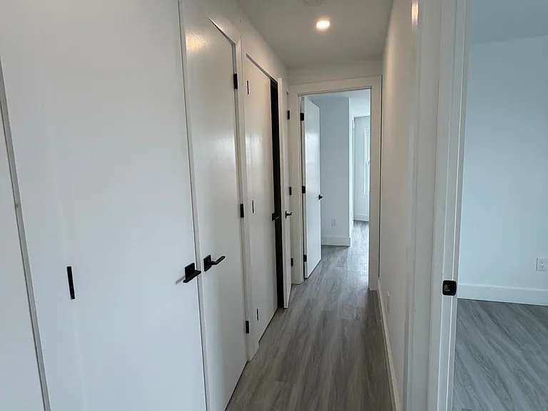 3528 Tiemann Ave #3 — Photo 7