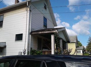 685 Maple St SW, Warren, OH 44485