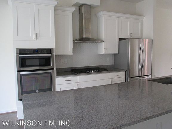 4th image of 110 Cambria Walk