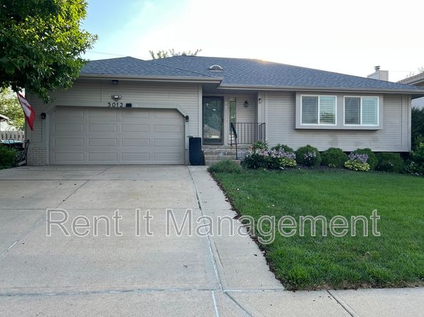 3012 N 155th Ave