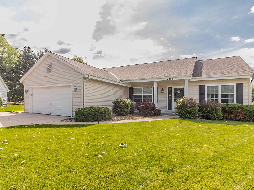 1st image of 1366 Lake Park Ct
