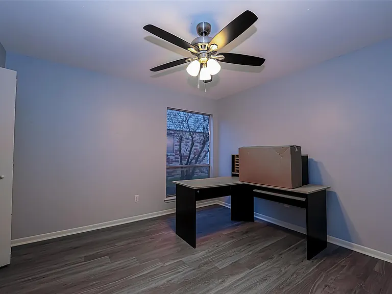 2306 Wallingford Dr — Photo 31