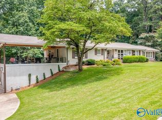 112 Merit Cir, Gadsden, AL 35901