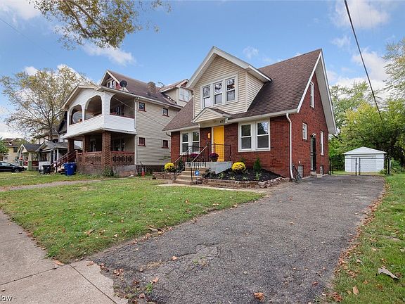 3rd image of 4272 E 119th St