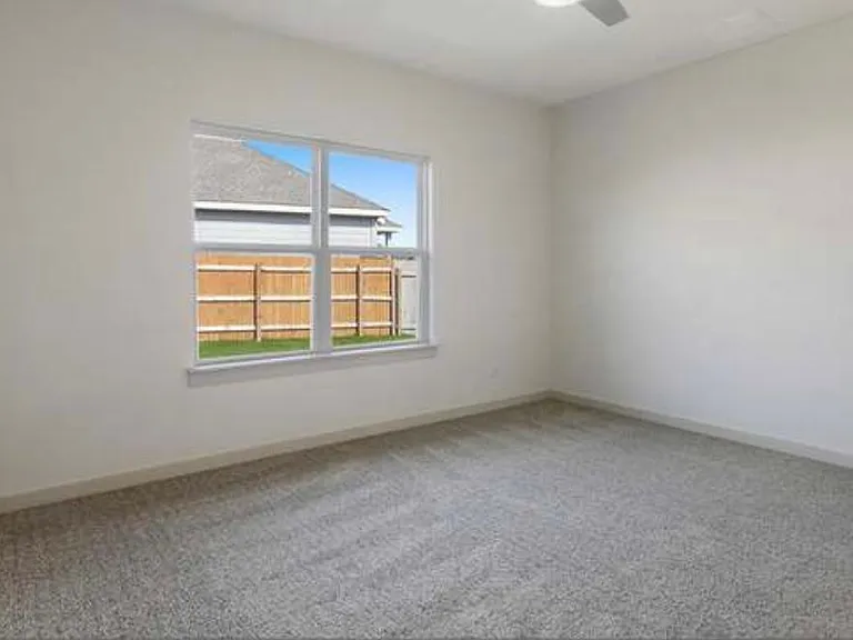 10801 Meris Ln — Photo 23