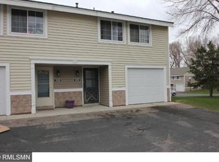 3322 River Bluff Dr, Eagan, MN 55121