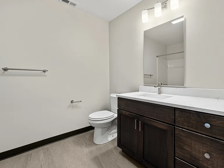 275 Lofts at Kingston Yard — Photo 96