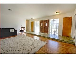 3rd image of 2625 Estates Dr