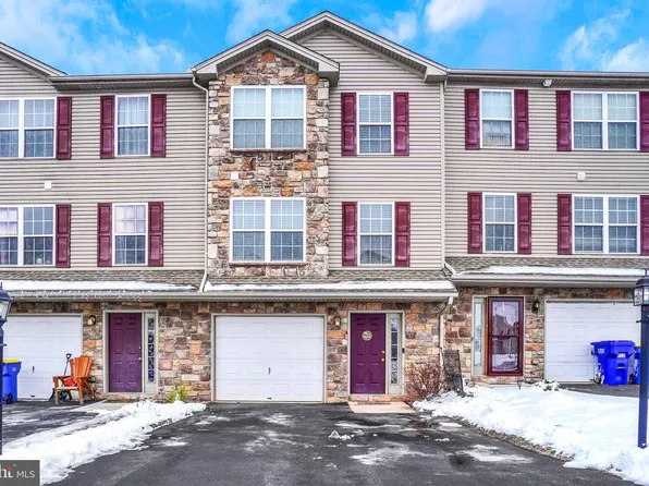 725 Rachel Dr, York, PA 17404