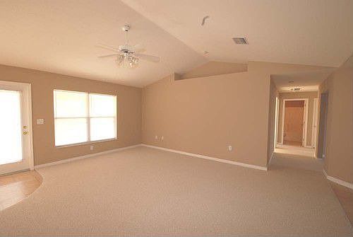 1st image of 1013 NE 1st Pl