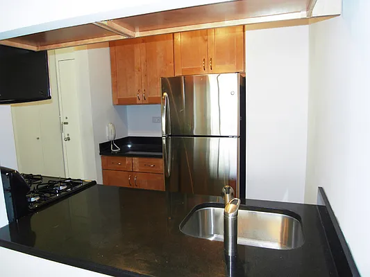 Rented by CCG Real Estate Brokerage | media 14