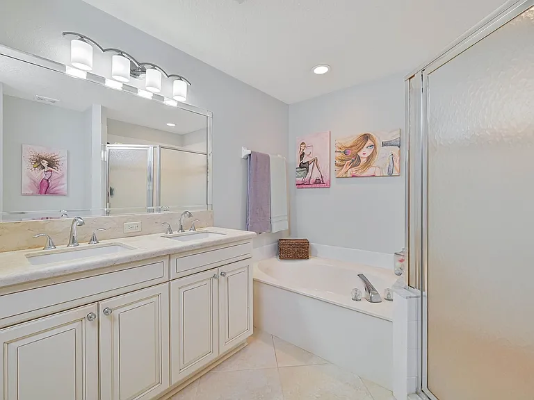 2600 Marshcreek Ln #201 — Photo 21