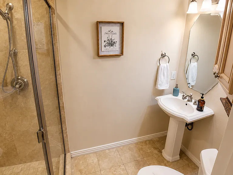 1020 Pavillion St — Photo 10