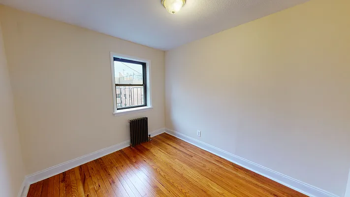 Rented by Revona Properties | media 5