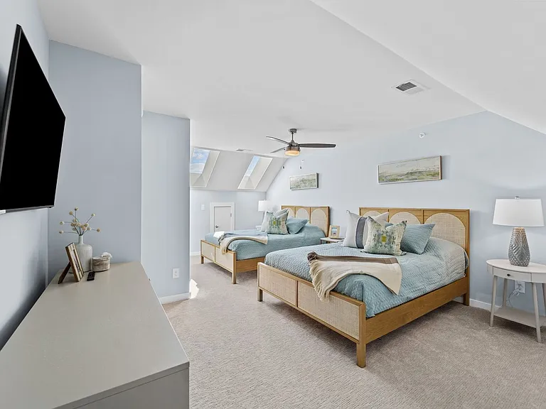 1113 Cambridge Rd #B — Photo 20