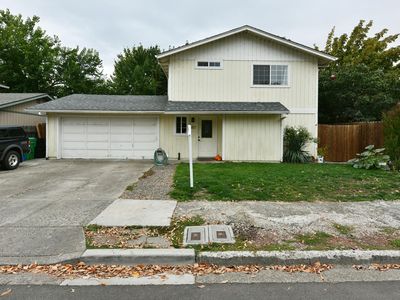 657 Sarah Ln, Eagle Point, OR, 97524