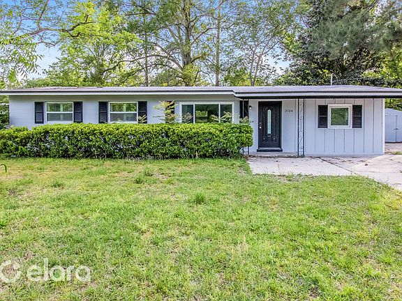 4th image of 2104 La Valle Dr