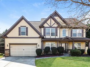 2369 Park Estates Dr, Snellville, GA 30078