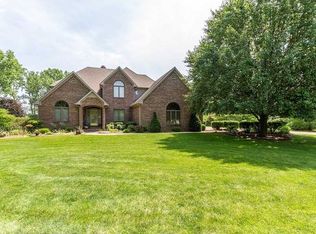 3737 Lakewood Dr, Greenfield, IN 46140