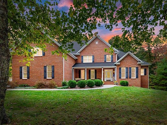 2nd image of 901 Coalwood Way