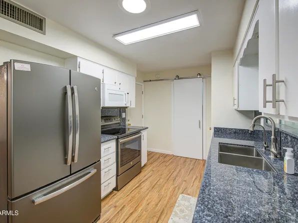 9909 W NEWPORT Drive, Sun City, AZ 85351