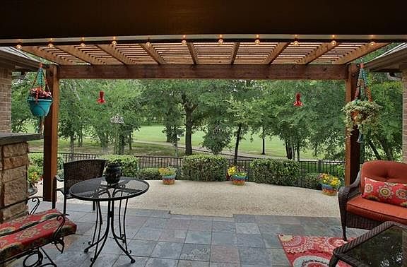 4th image of 2203 Lakeway Dr