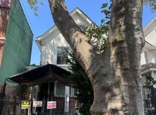 11113 39th Ave, Flushing, NY 11368