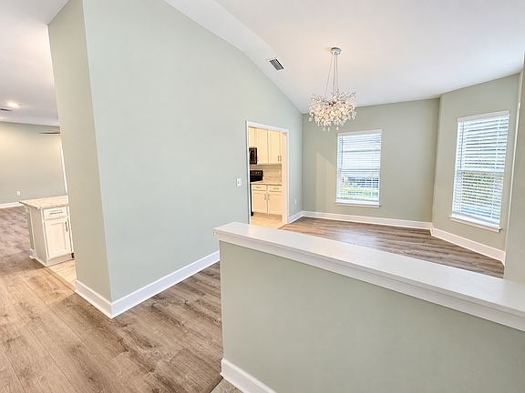 4th image of 1331 Tupelo Cir