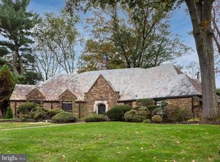 7900 Hidden Ln, Elkins Park, PA 19027