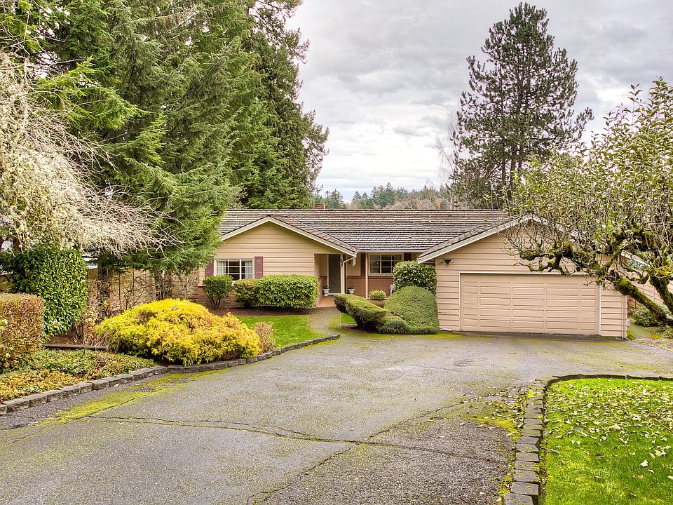 1st image of 10927 Greendale Dr SW