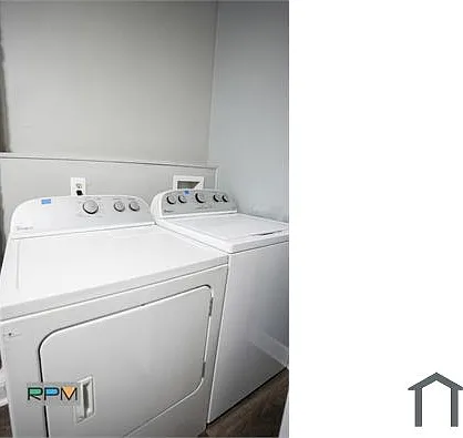 3 bed, $1,500 — Photo 2