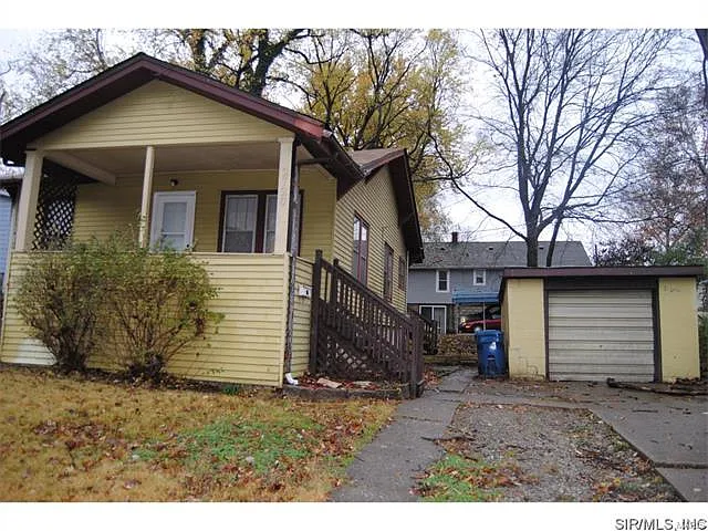 2720 Benbow Ave photo 1