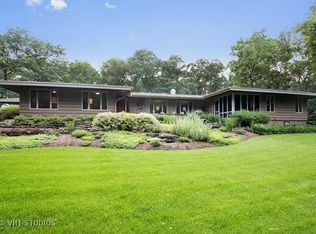 207 S Fleming Rd, Woodstock, IL 60098