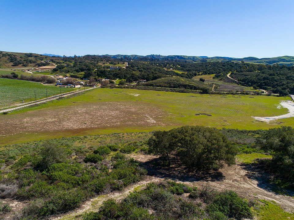 2nd image of 2415 Cebada Canyon Rd