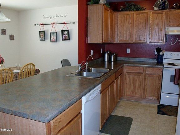 3rd image of 9996 E Emberwood Dr