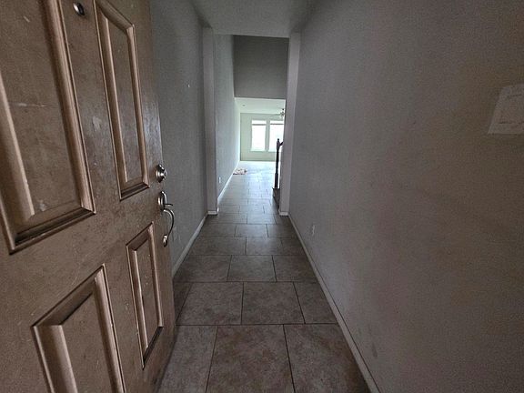 2nd image of 3421 Orchard Bridge Ln