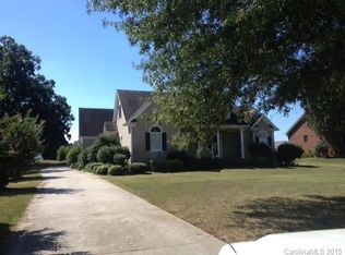 123 Sullivan Farm Rd, Statesville, NC 28625